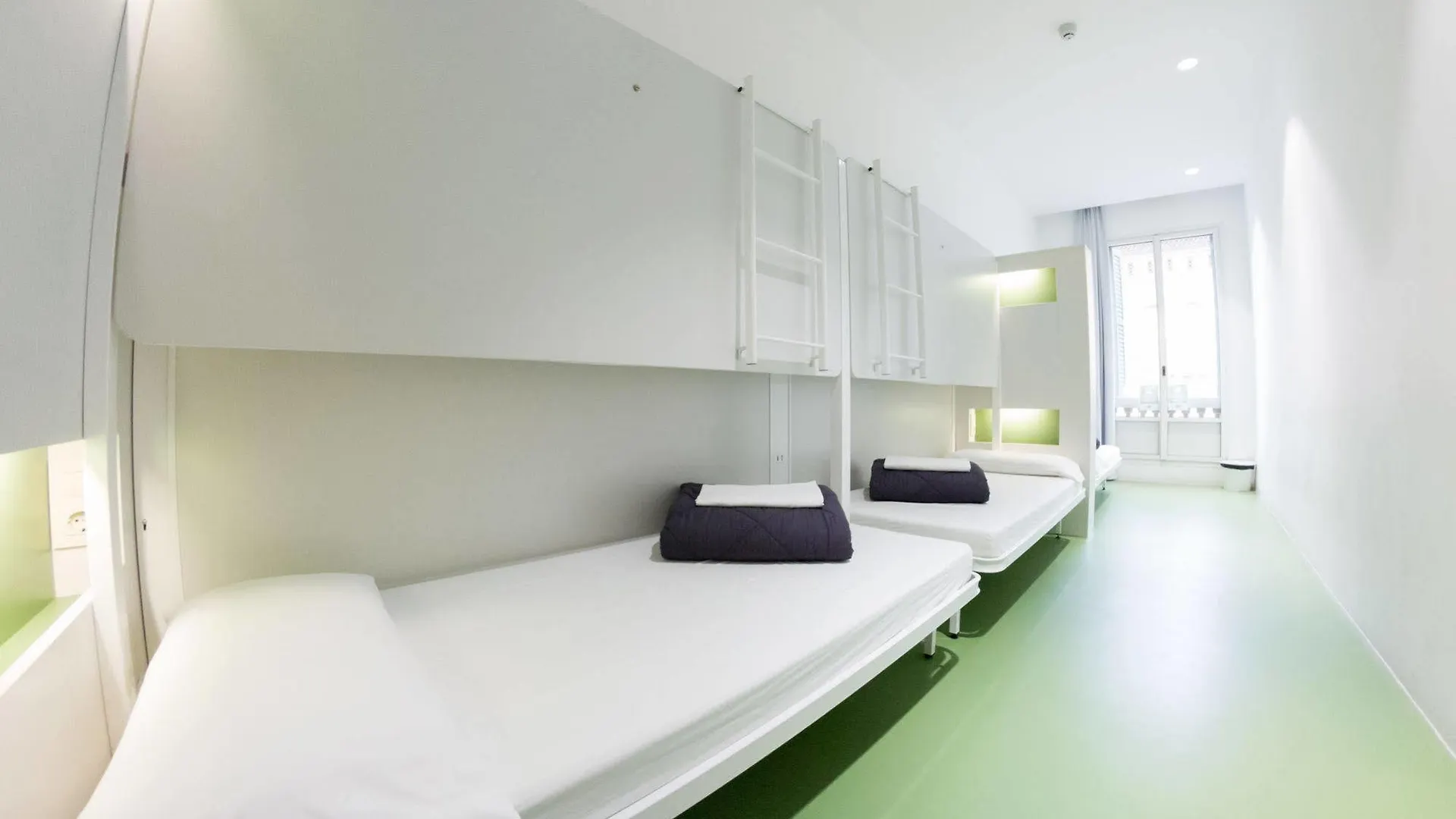 Sant Jordi Hostels Rock Palace Barcelona Spanje