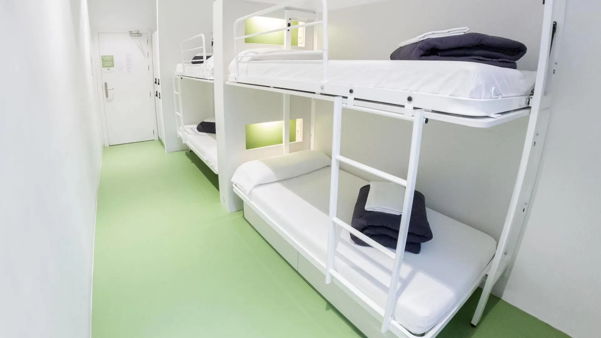 Sant Jordi Hostels Rock Palace Barcelona